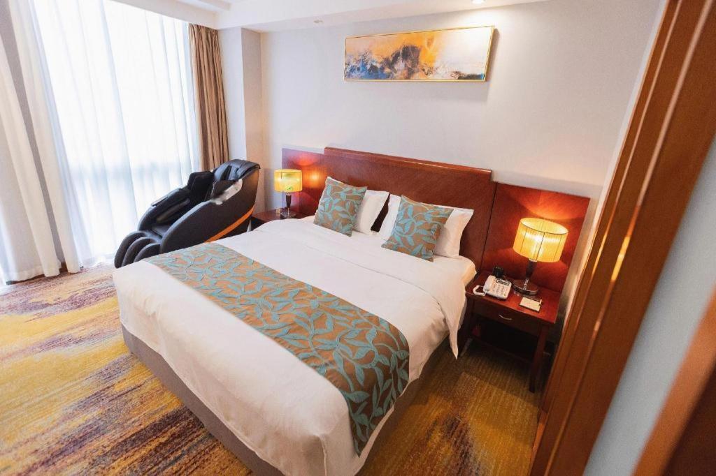 Qingdao Royal Garden Hotel Buitenkant foto